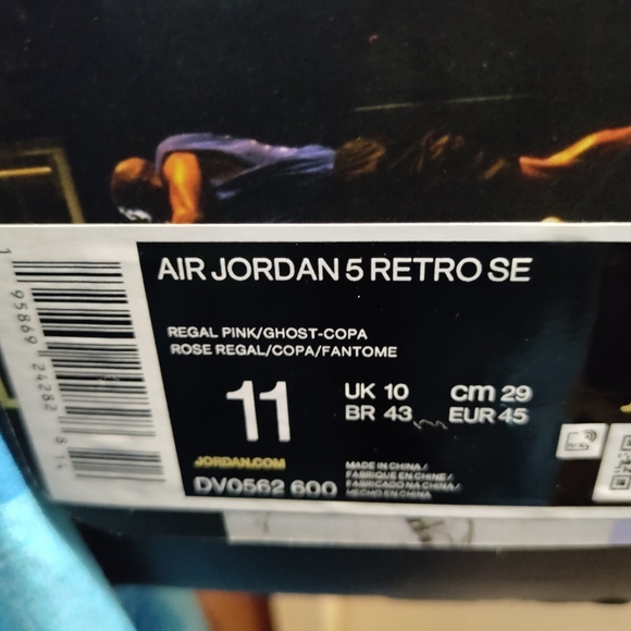 Rare Jordan 5 Easter 🐰 - Picture 5 of 5